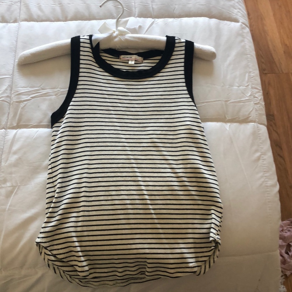 Women’s crop top